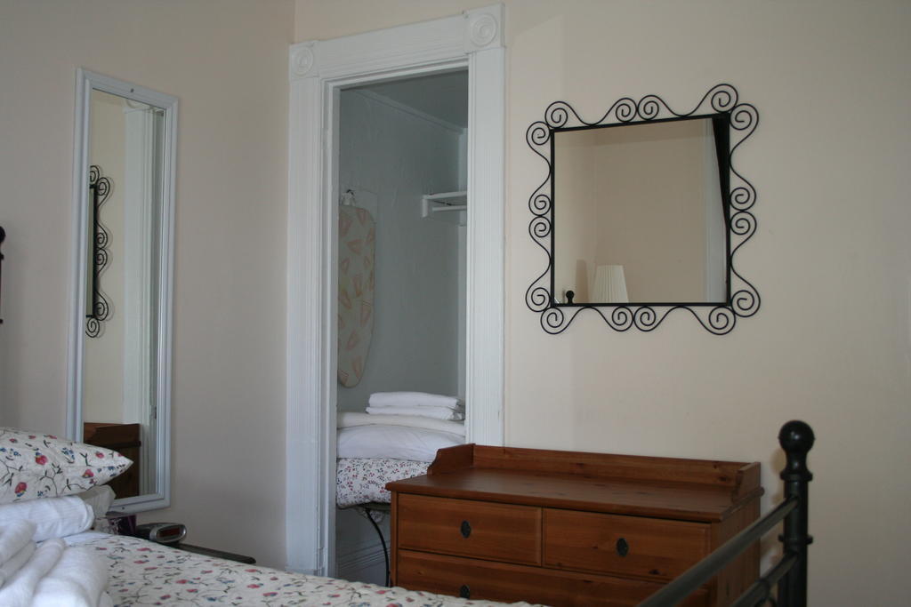 Gite University Bed And Breakfast Montreal Exterior foto