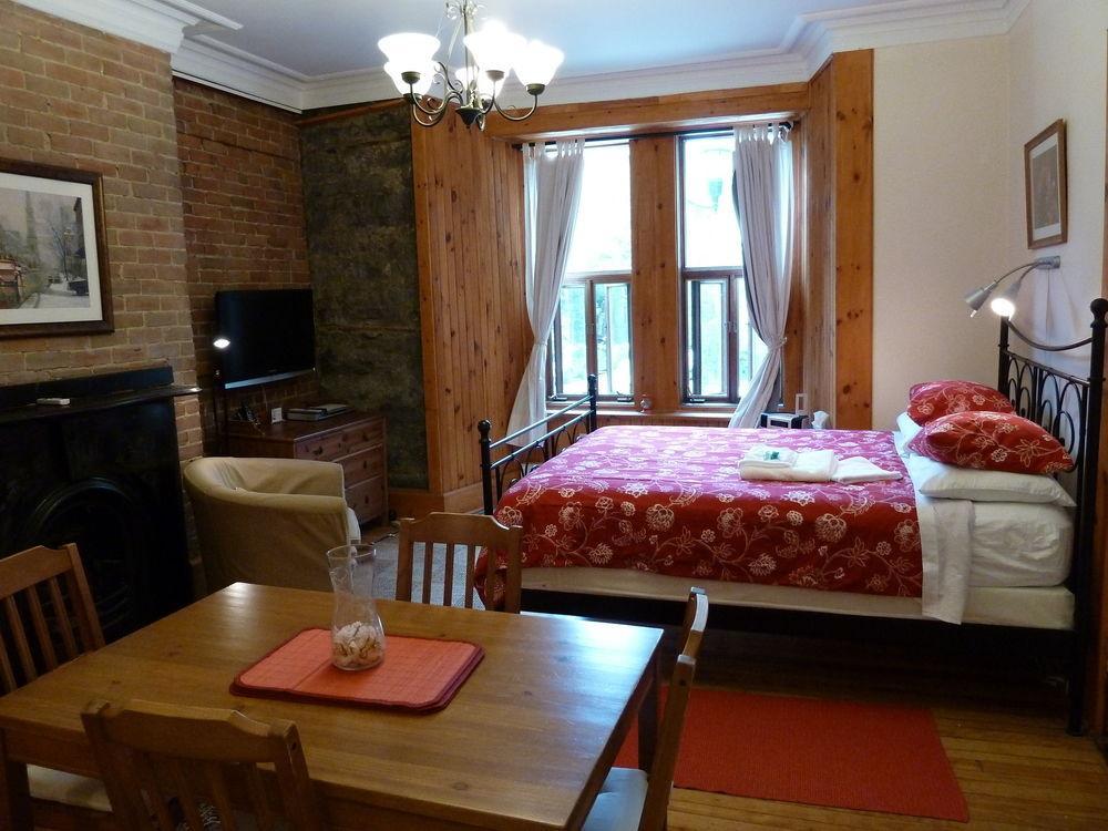 Gite University Bed And Breakfast Montreal Exterior foto