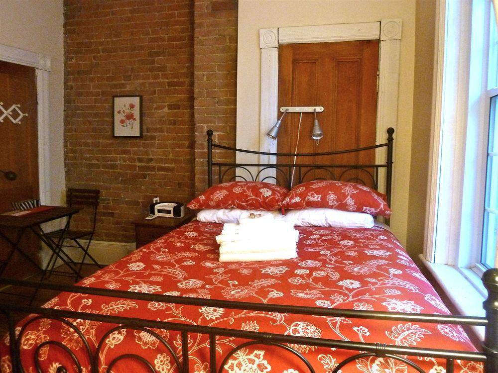 Gite University Bed And Breakfast Montreal Exterior foto