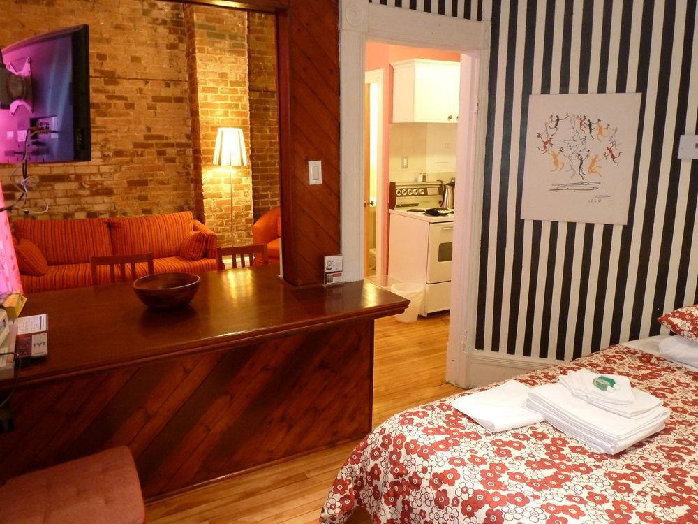 Gite University Bed And Breakfast Montreal Exterior foto